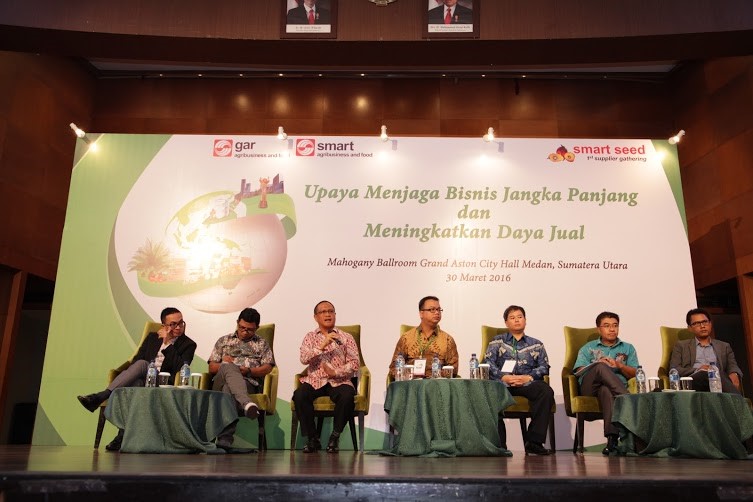 A panel discussion with multiple stakeholders