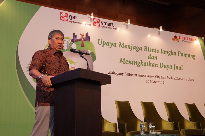  Bayu Krisnamurthi, President Director of Indonesia Estate-Crop Fund for Palm Oil (BPDP Sawit) speaking at the GAR Supplier Workshop in Medan 