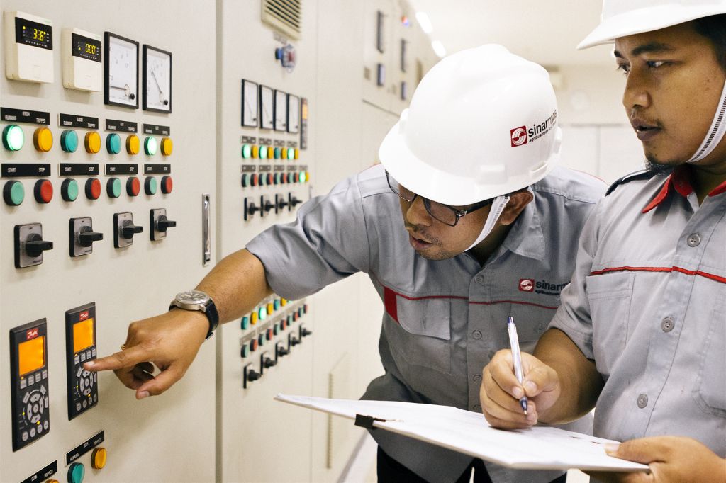 refinery-operations-manager