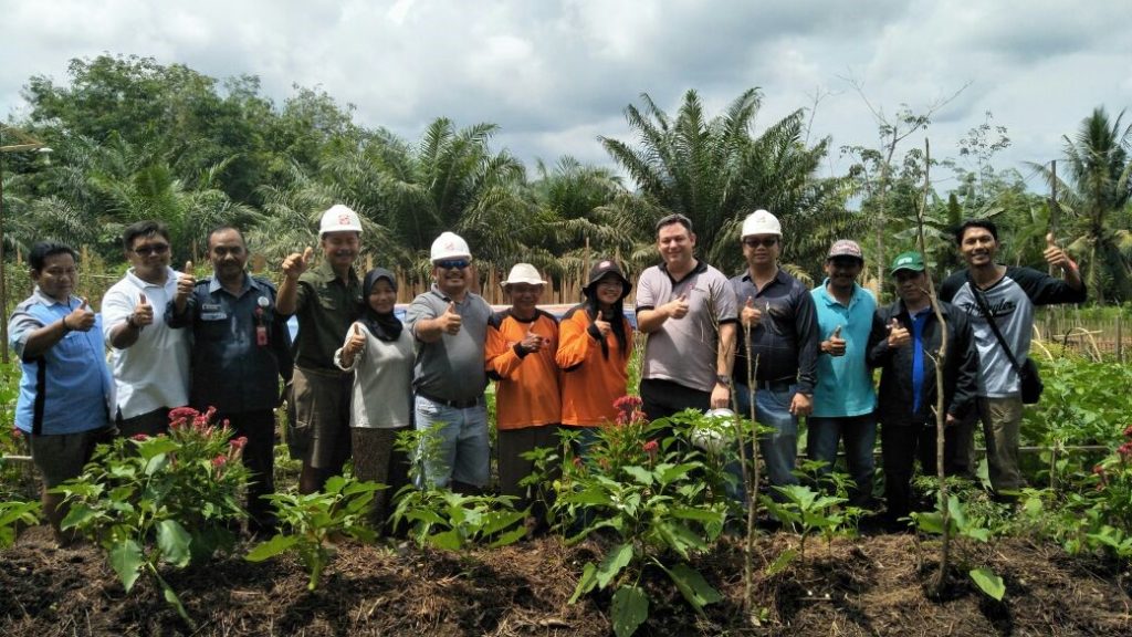 peserta dalam program desa Lembah Hijau