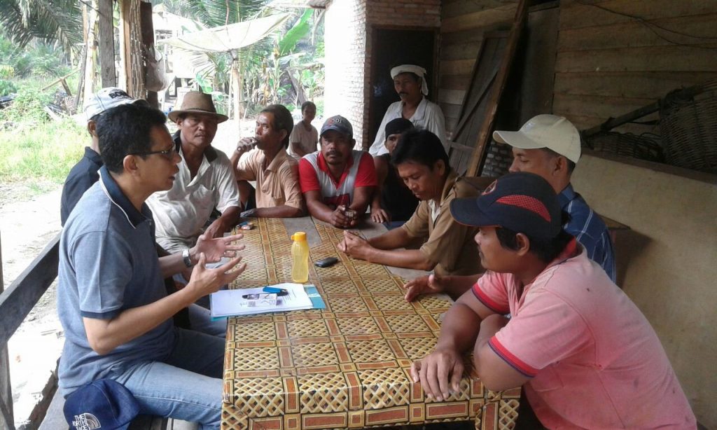 discussion-with-villagers