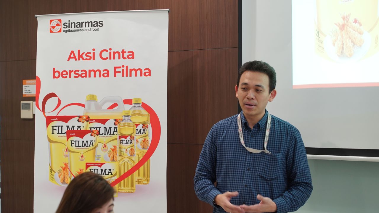aksicintafilma01