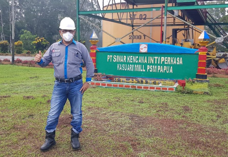 Pak Robi, Manager Kasuari Mill, Papua