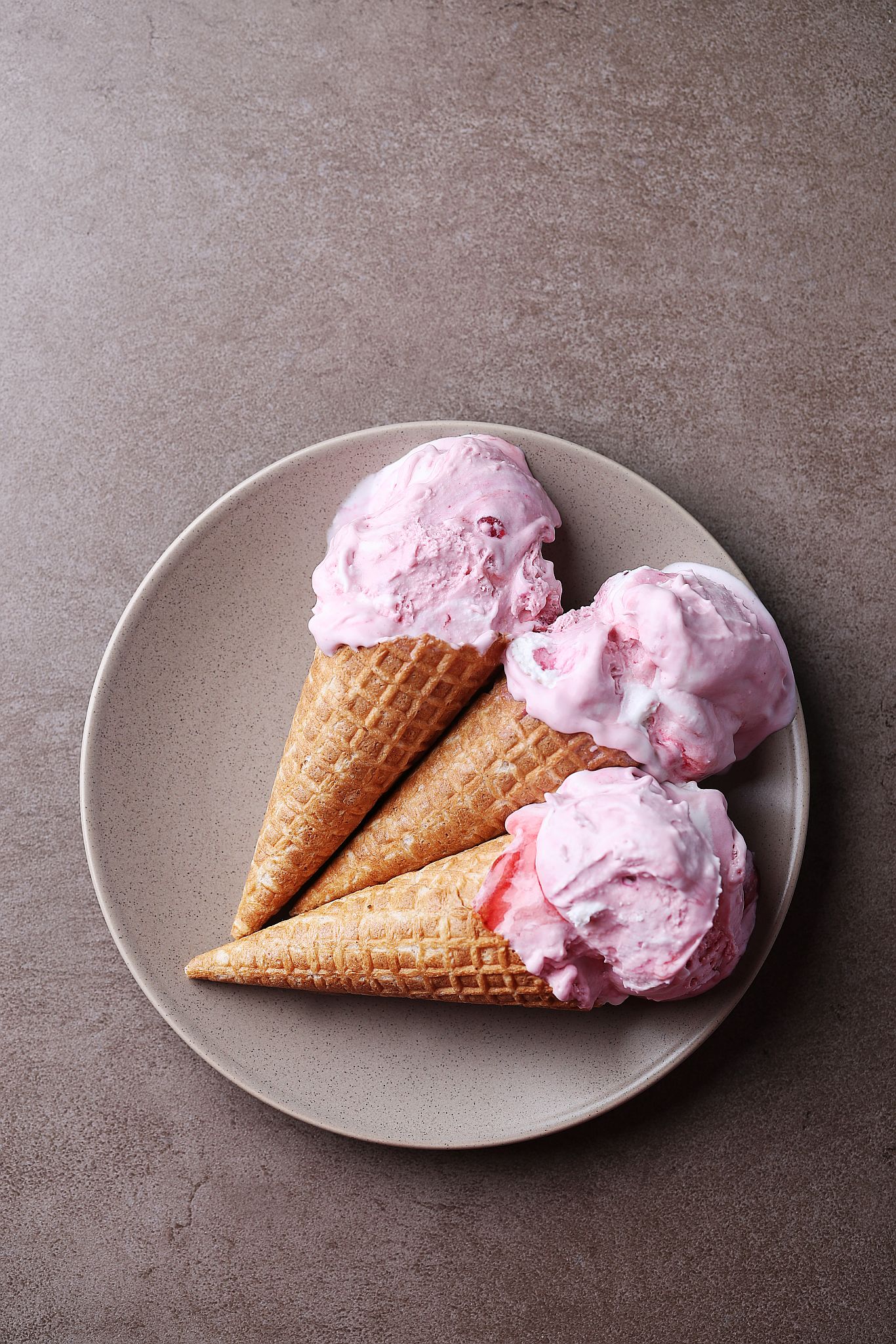 Dairy alternatives: Exploring lactose-free diets and their potential