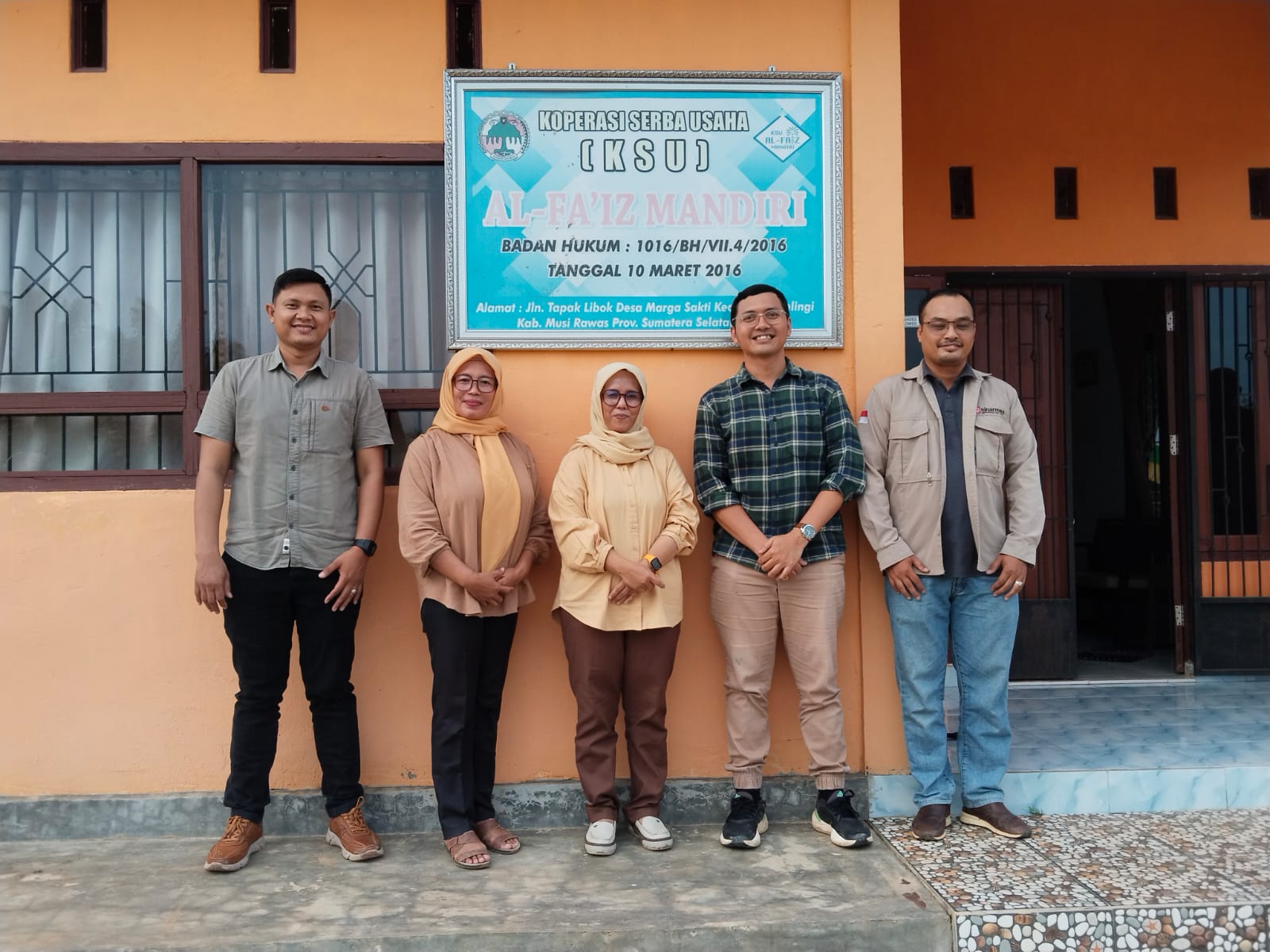 Harvesting Hope: Siti Marfuah’s Journey to Empower Palm Oil Farmers