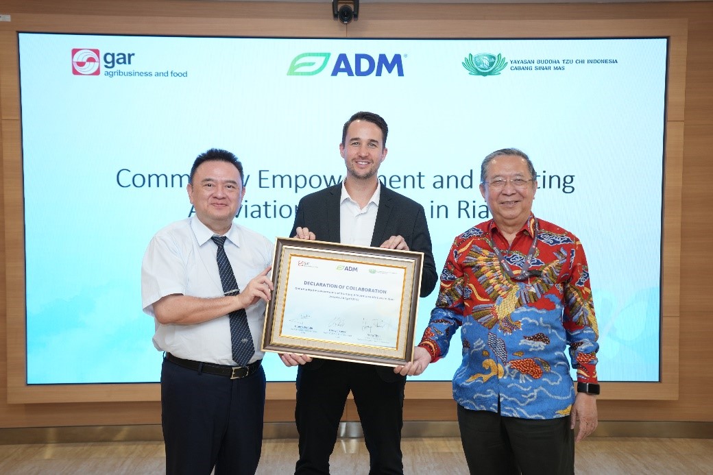 Sinar Mas Agribusiness and Food Extends Partnership with Tzu Chi Indonesia and ADM to Support Community Empowerment in Lubuk Gaung