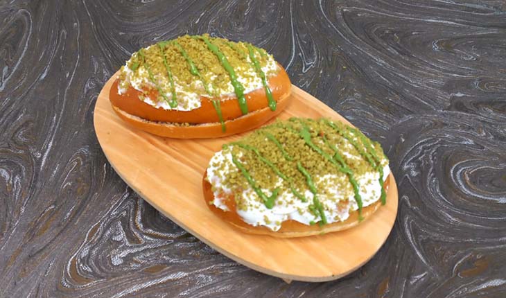 Berry Green Tea Sweet Bread