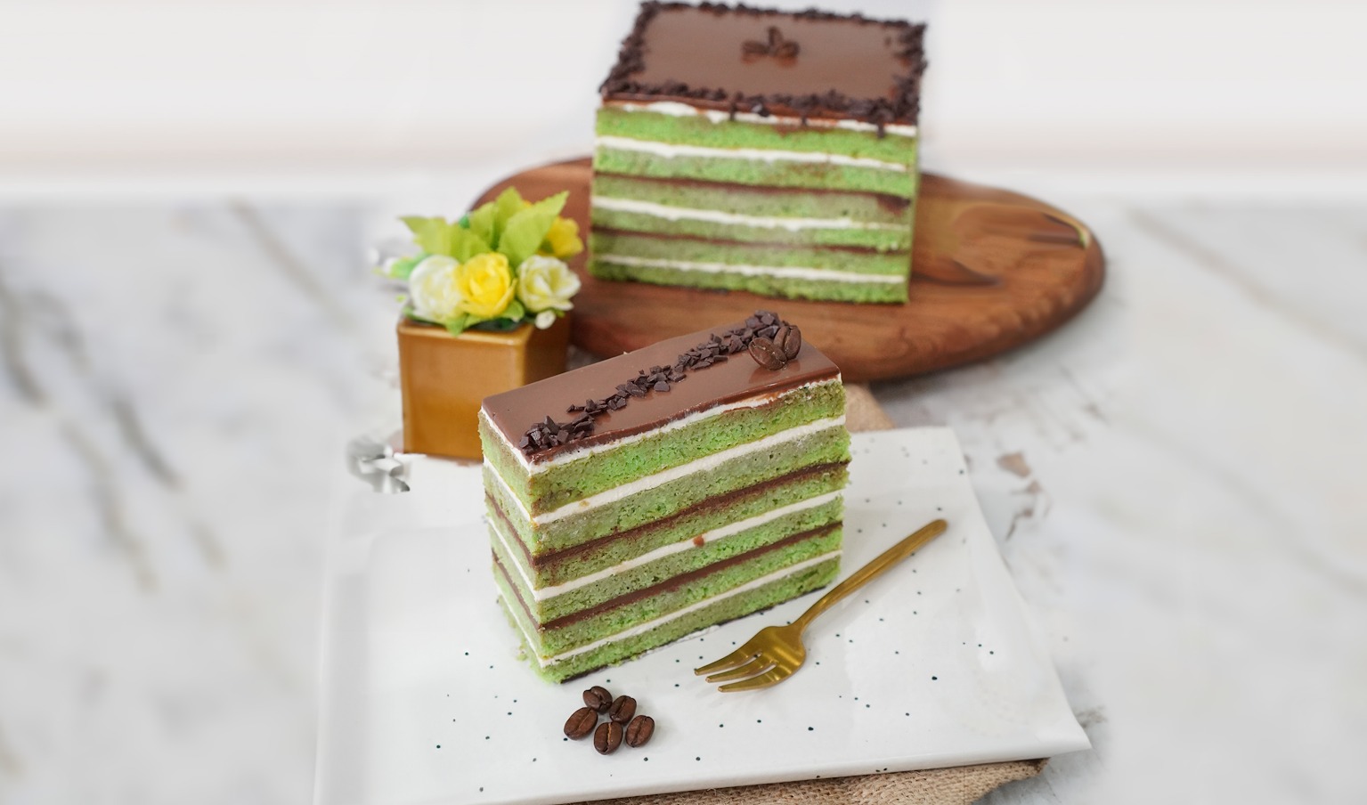 Pandan Srikaya Opera Cake