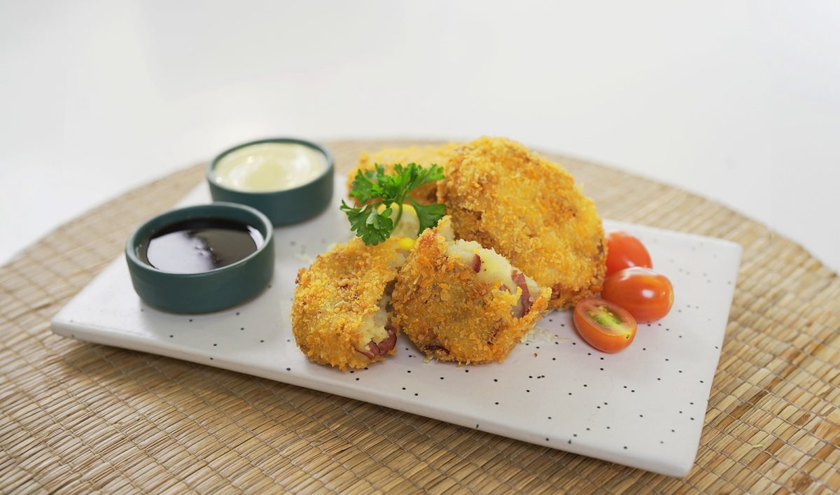 Smoke Beef & Cheese Japanese Korokke